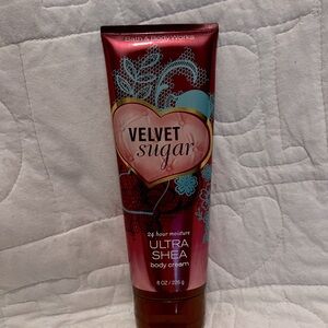 Bath and body works body cream